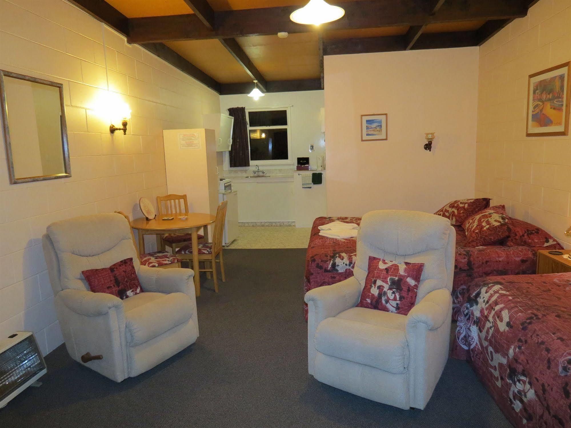 289 Midway Motel Oamaru Ngoại thất bức ảnh
